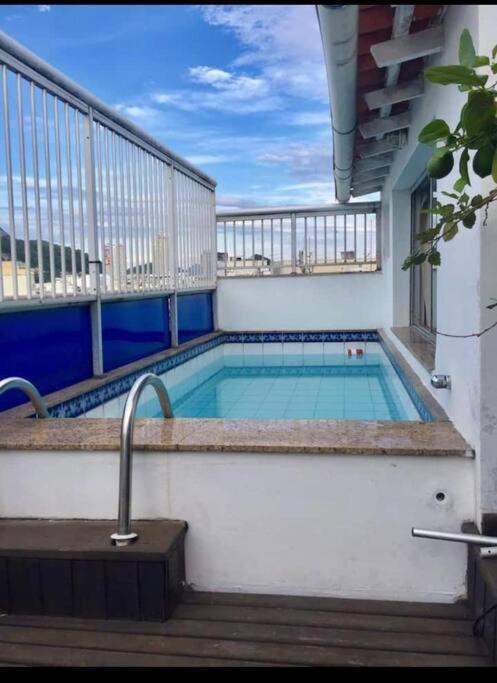 Cobertura Exclusiva Em Copacabana Com Piscina, Jacuzzi E Churrasqueira Ao Lado Do Copacabana Palace Apartamento Rio de Janeiro